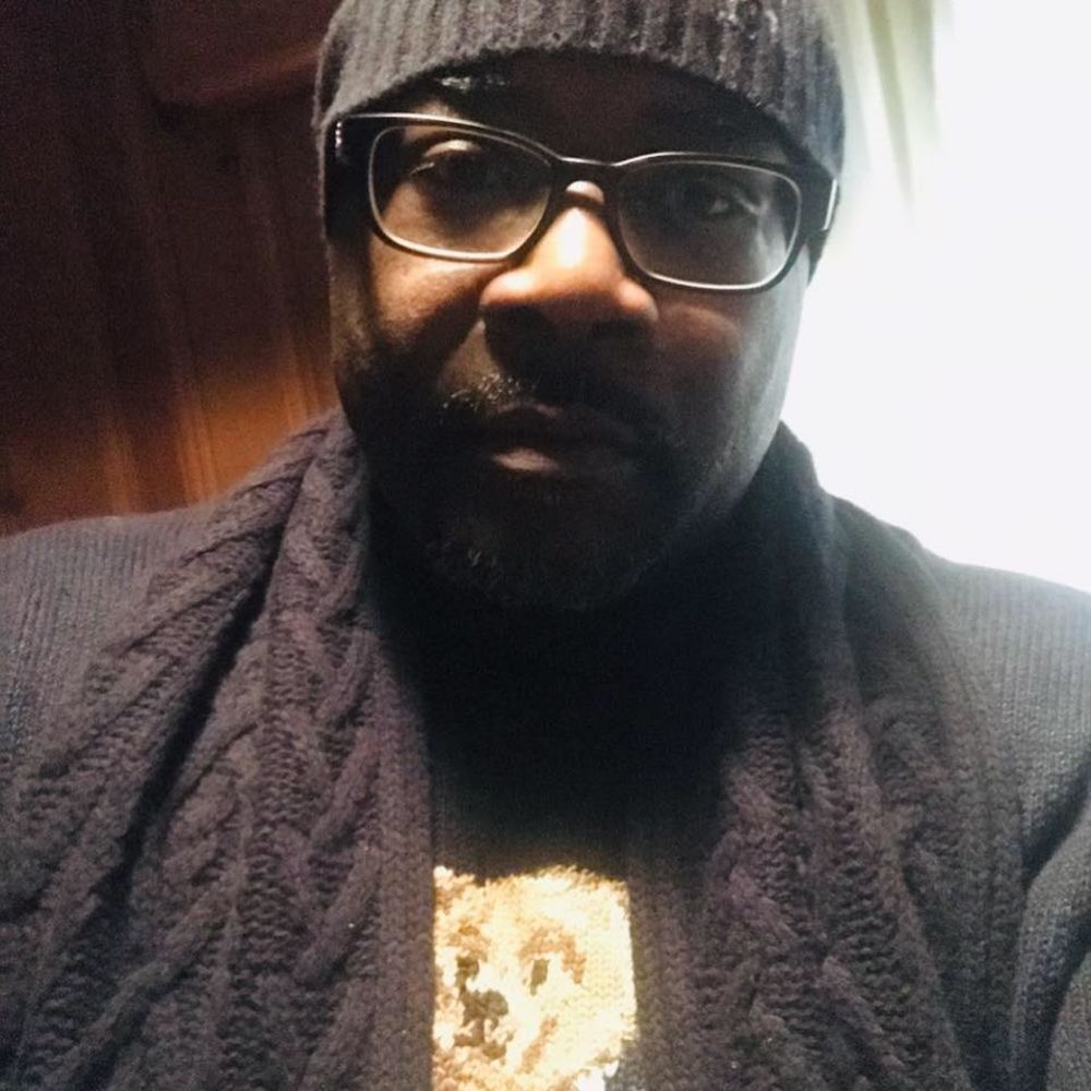 Meet your Posher, Cory